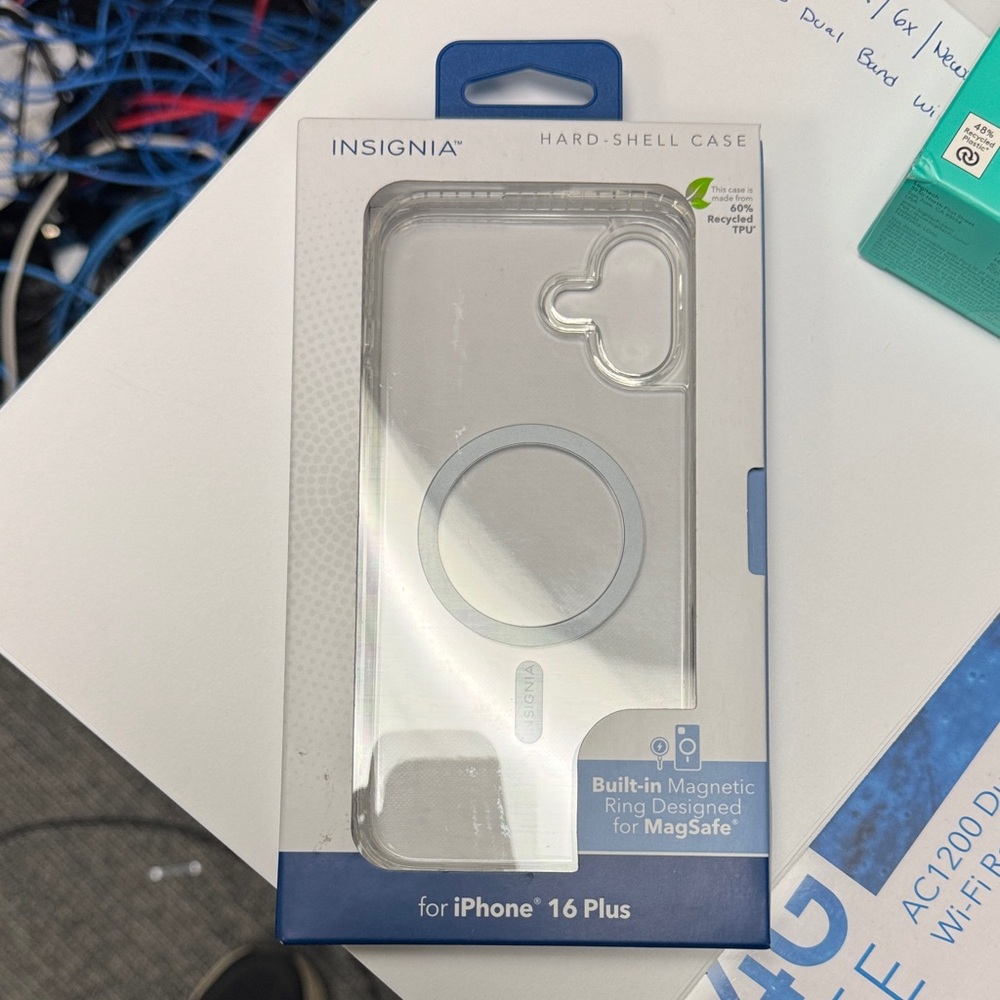 Hard-Shell MagSafe Case for iPhone 16 Plus - Clea